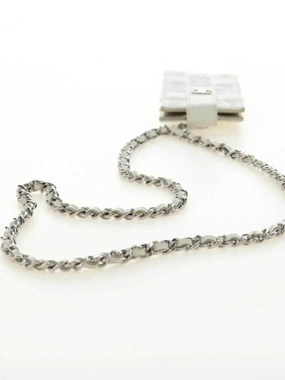CHANEL icon Chain Shoulder Pouch Lamb Skin White Silver CC Auth 184233A